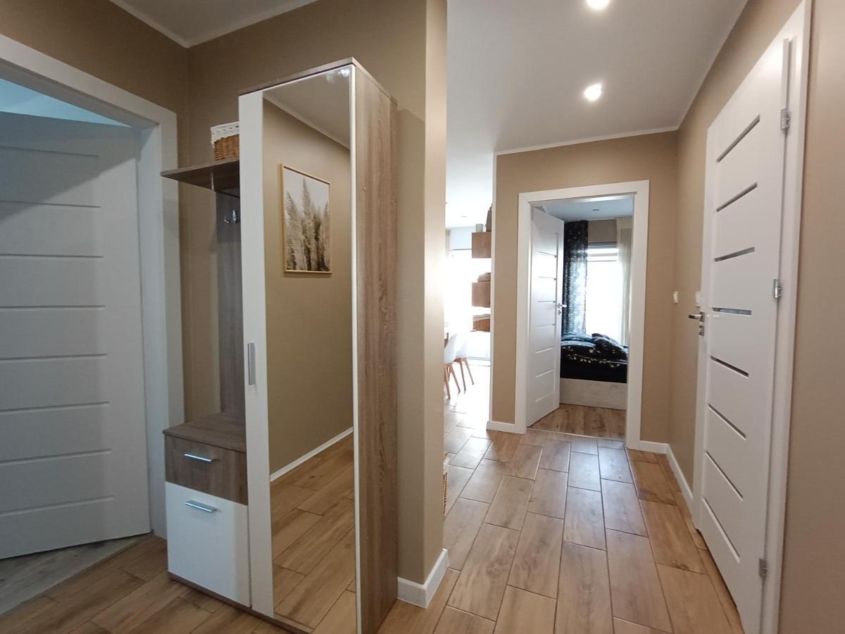 Apartament Przy Kopalni Srebra タルノフスキェ・グルィ エクステリア 写真