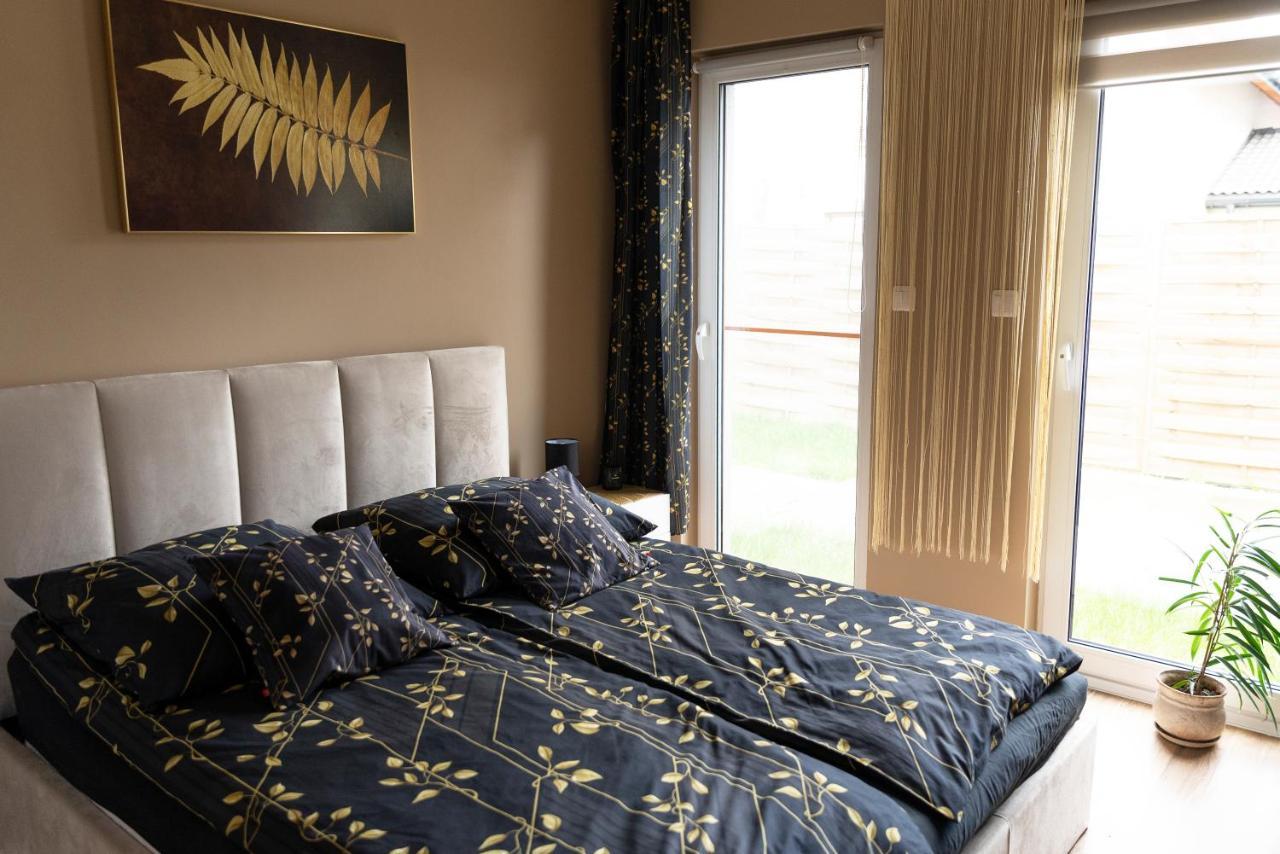 Apartament Przy Kopalni Srebra タルノフスキェ・グルィ エクステリア 写真