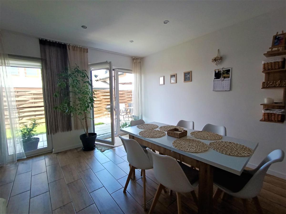 Apartament Przy Kopalni Srebra タルノフスキェ・グルィ エクステリア 写真